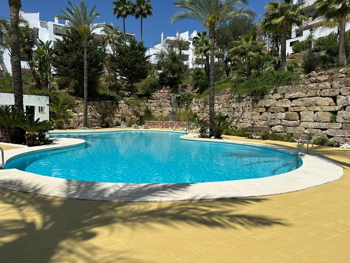 Luxurious 3 Bedroom Apartment In The Heart Of Alhaurin Golf Alhaurín el Grande