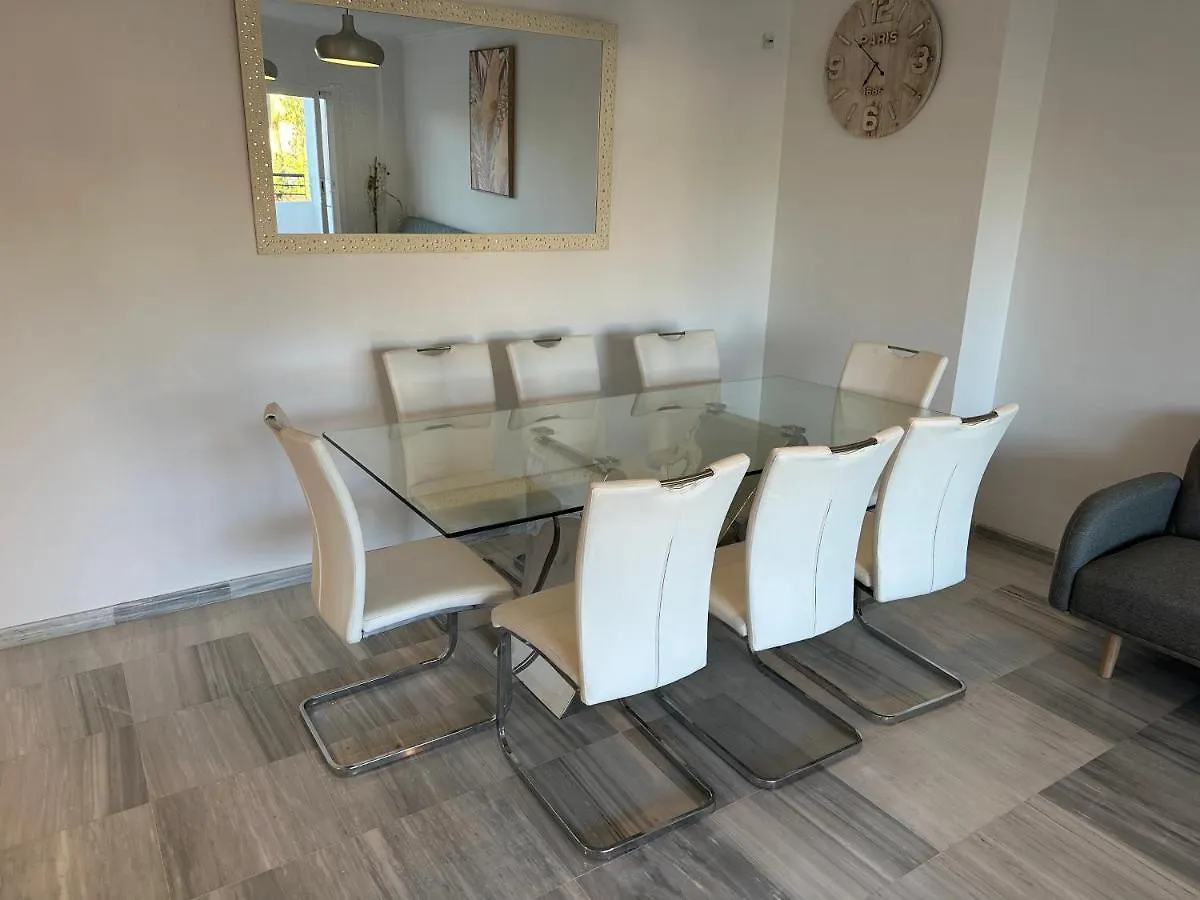 Luxurious 3 Bedroom Apartment In The Heart Of Alhaurin Golf Alhaurín el Grande
